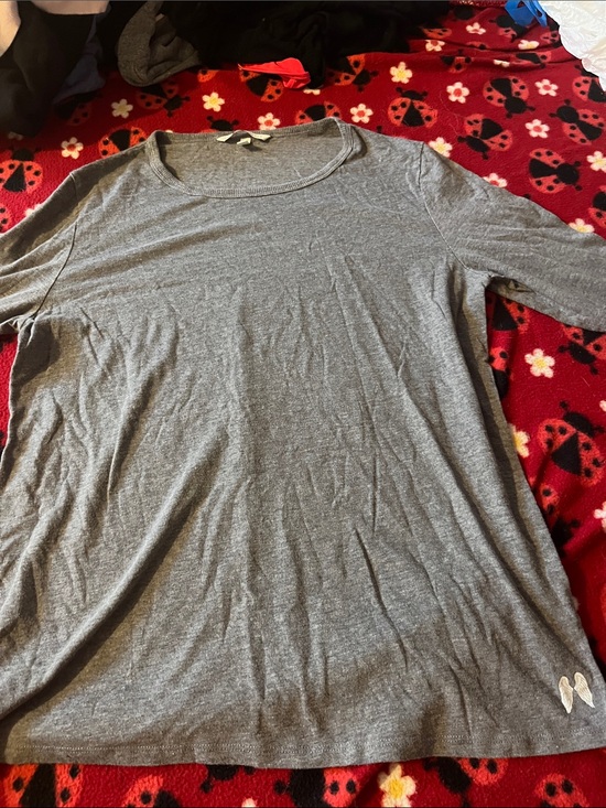 Victoria's Secret Tops - Victoria's Secret Women's Gray Long-Sleeve Scoop Neck Tee